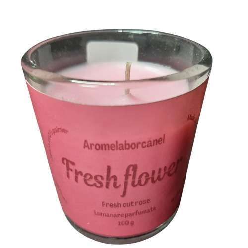 Lum&acirc;nare parfumată FRESH FLOWER &ndash; Trandafir