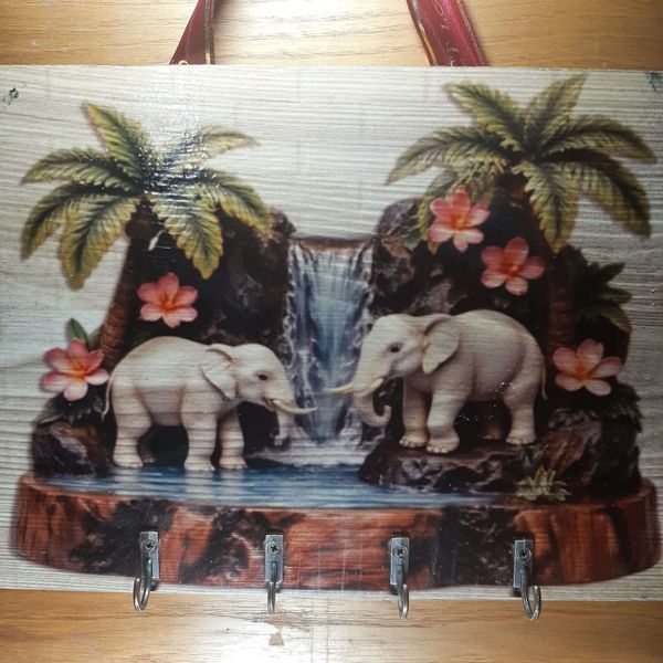 Decoratiune suport chei, model sublimat Jungla, handmade, cadou pentru cei dragi,  27x20cm