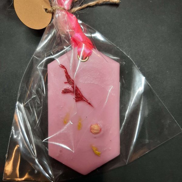 Parfumant dulap haine FLOWER KISS &ndash; Trandafir, Iasomie, Frezie, Hexagon ~30g